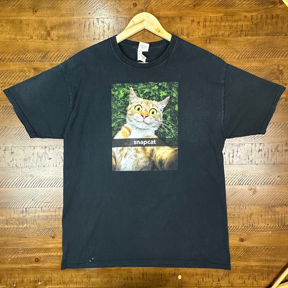 Snapcat Men's Cat Selfie Graphic T-Shirt Short Sleeves Crewneck Black Size Large